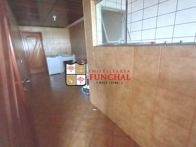 Sobrado para Venda em Diadema - 5