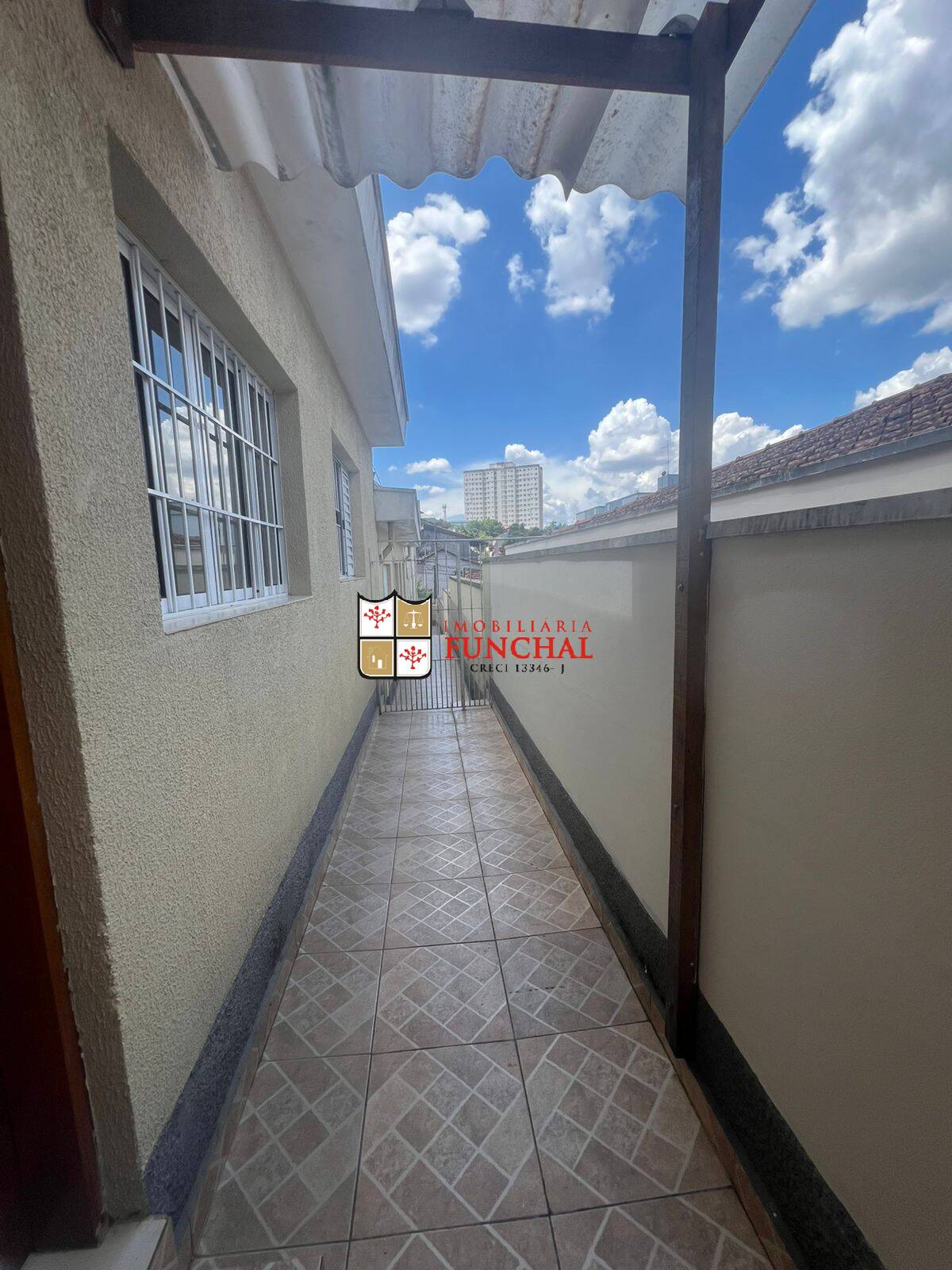 Casa para alugar com 1 quarto, 40m² - Foto 1