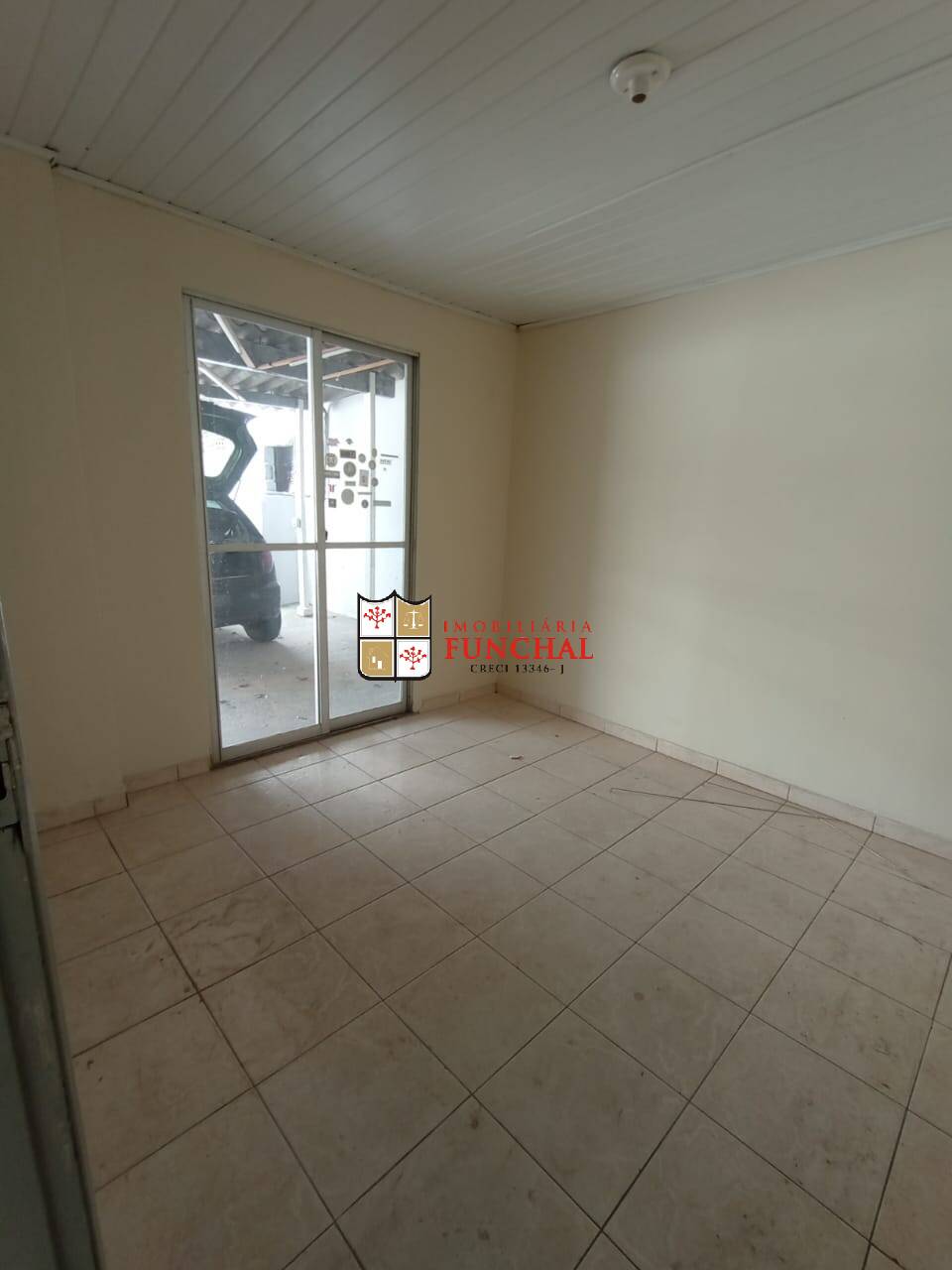 Casa para alugar com 3 quartos, 80m² - Foto 3