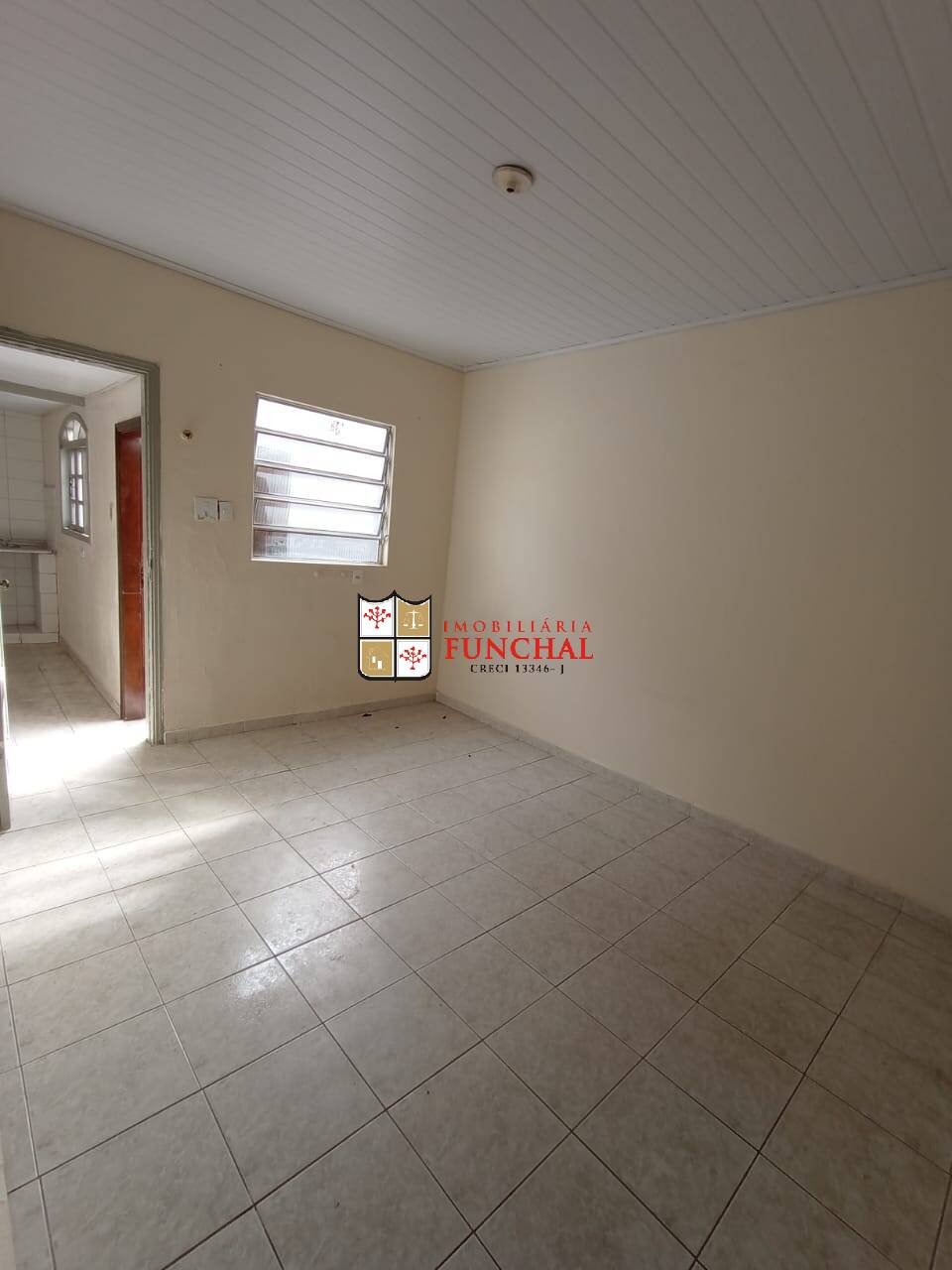 Casa para alugar com 3 quartos, 80m² - Foto 9