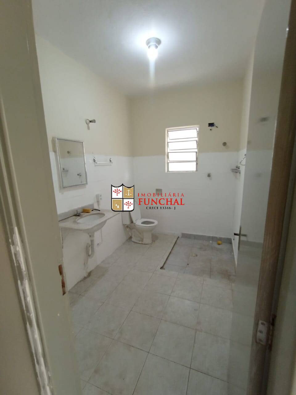 Casa para alugar com 3 quartos, 80m² - Foto 10