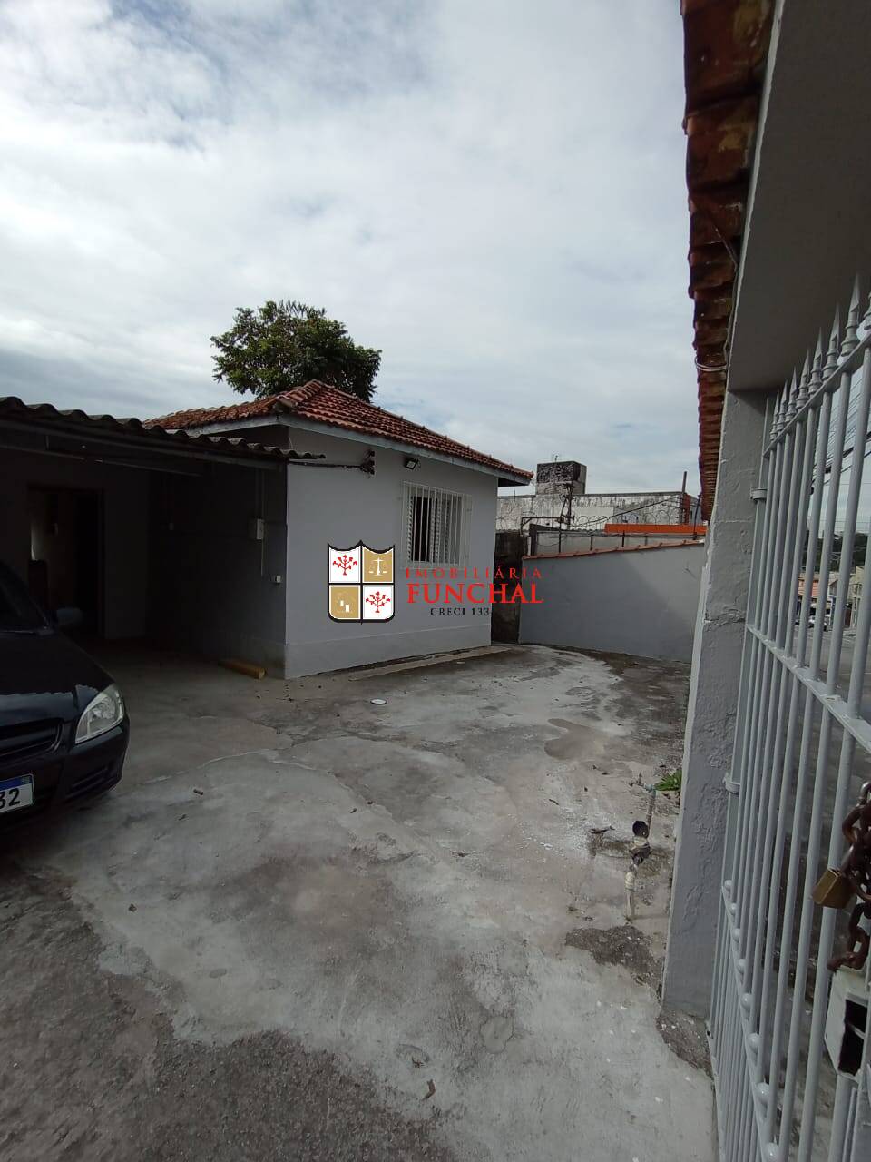 Casa para alugar com 3 quartos, 80m² - Foto 2