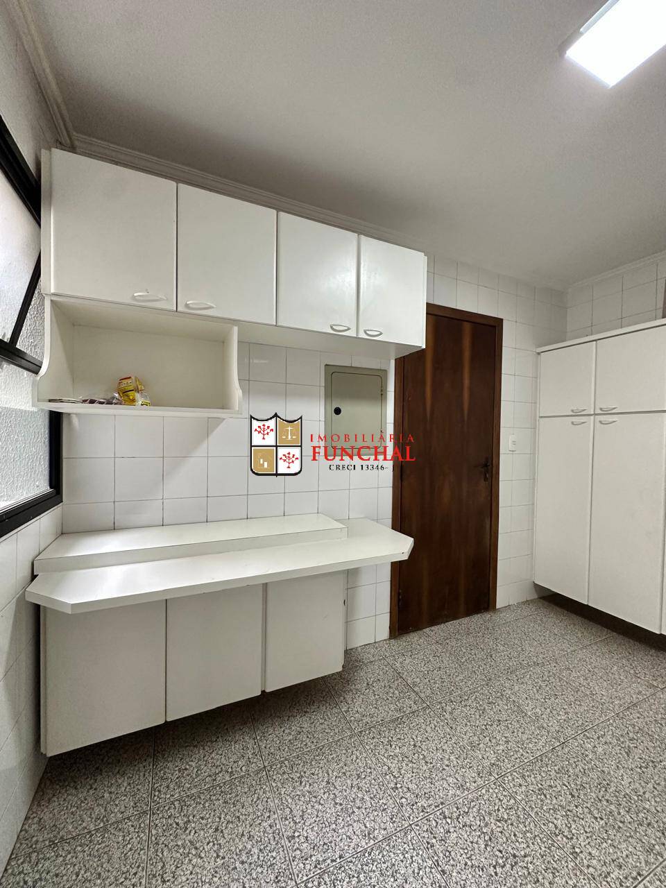 Apartamento à venda e aluguel com 3 quartos, 96m² - Foto 1