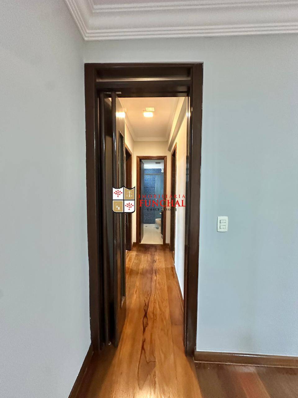 Apartamento à venda e aluguel com 3 quartos, 96m² - Foto 5