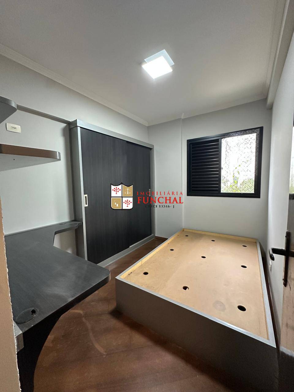 Apartamento à venda e aluguel com 3 quartos, 96m² - Foto 10