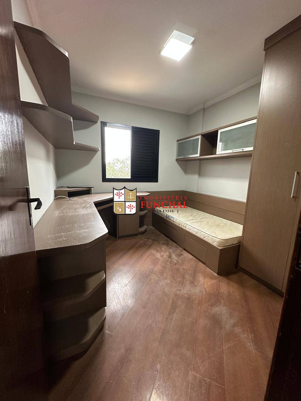 Apartamento à venda e aluguel com 3 quartos, 96m² - Foto 11