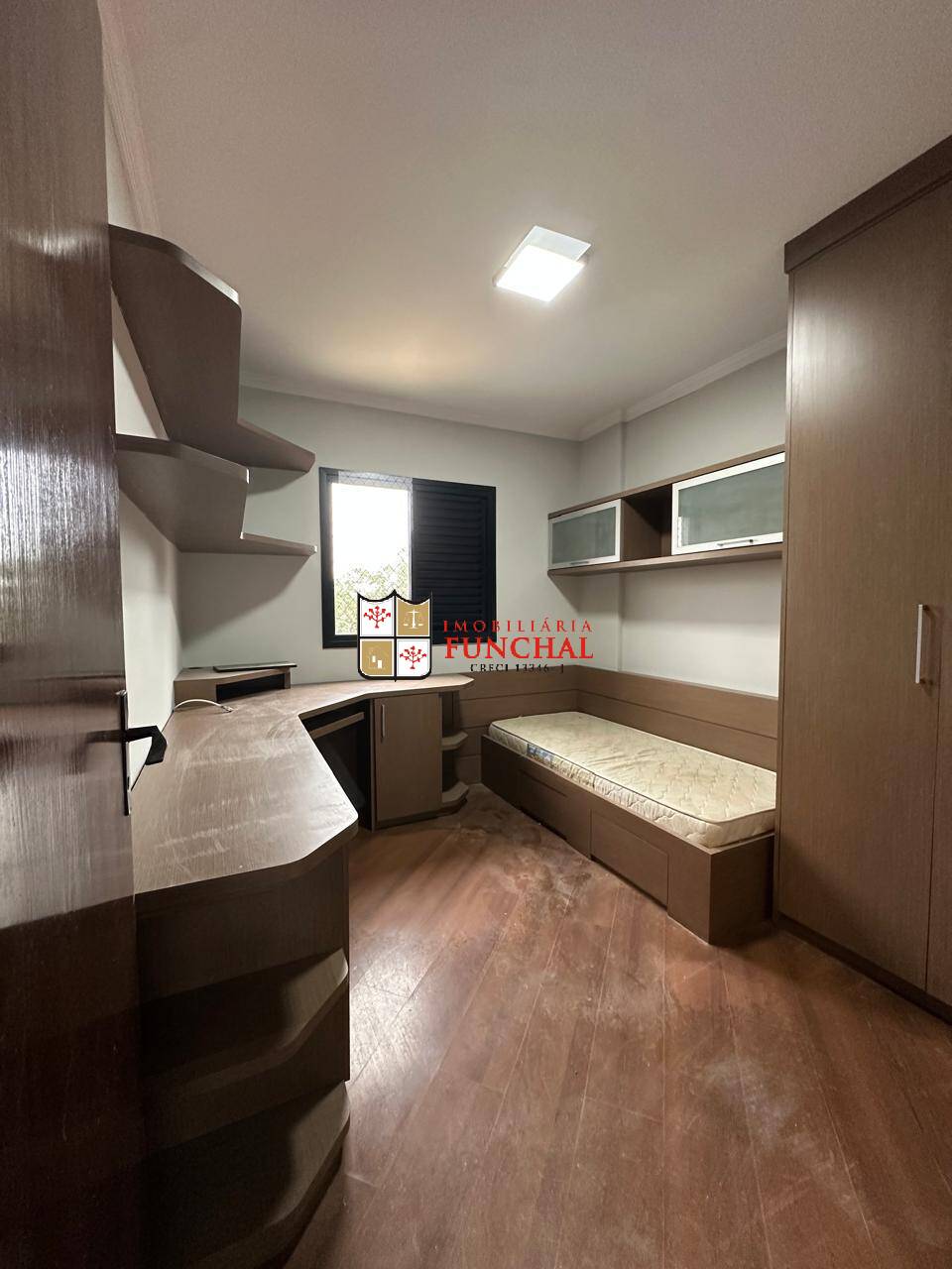 Apartamento à venda e aluguel com 3 quartos, 96m² - Foto 13