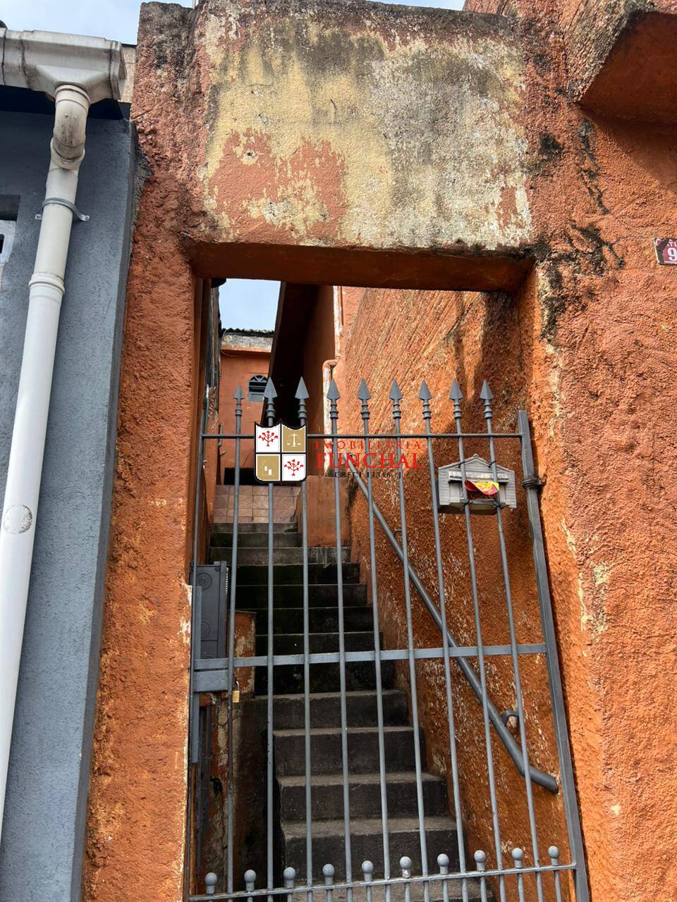 Casa à venda com 1 quarto, 134m² - Foto 2