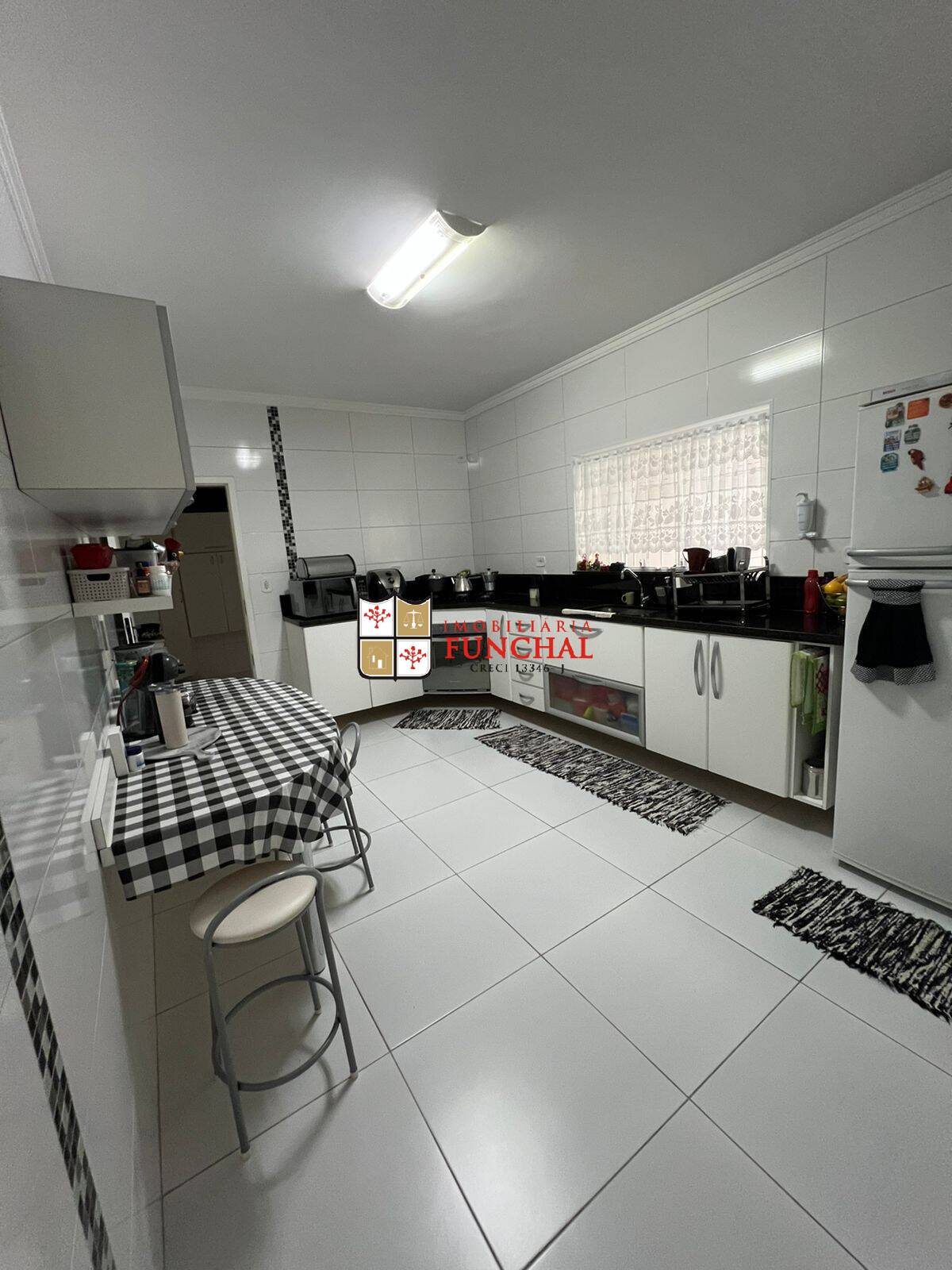 Casa, 4 quartos, 219 m² - Foto 5