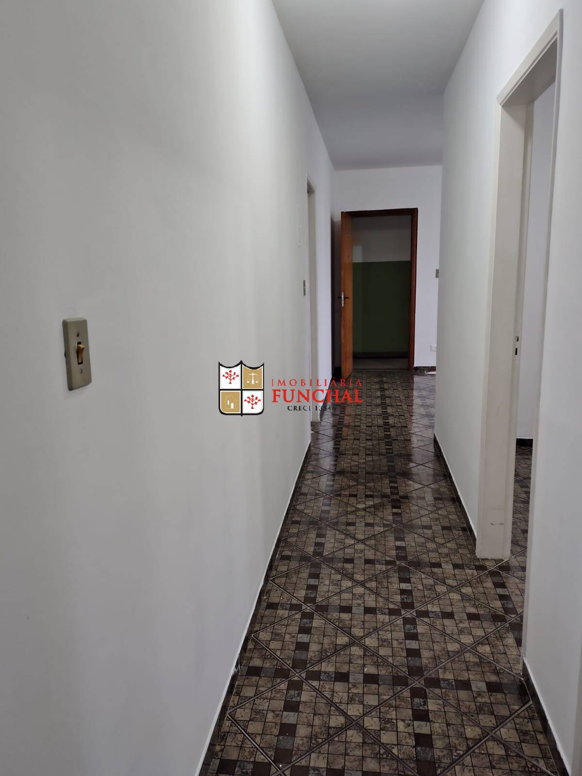 Apartamento para alugar com 2 quartos, 60m² - Foto 4