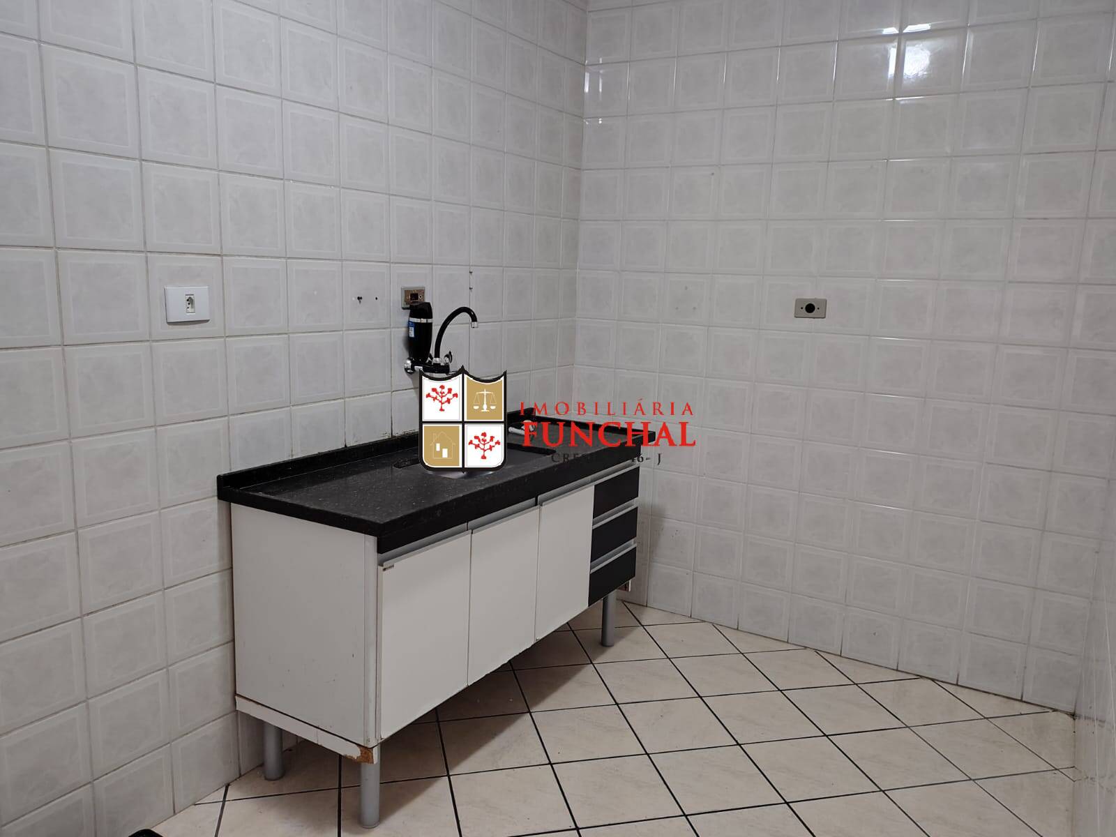 Apartamento para alugar com 2 quartos, 60m² - Foto 12