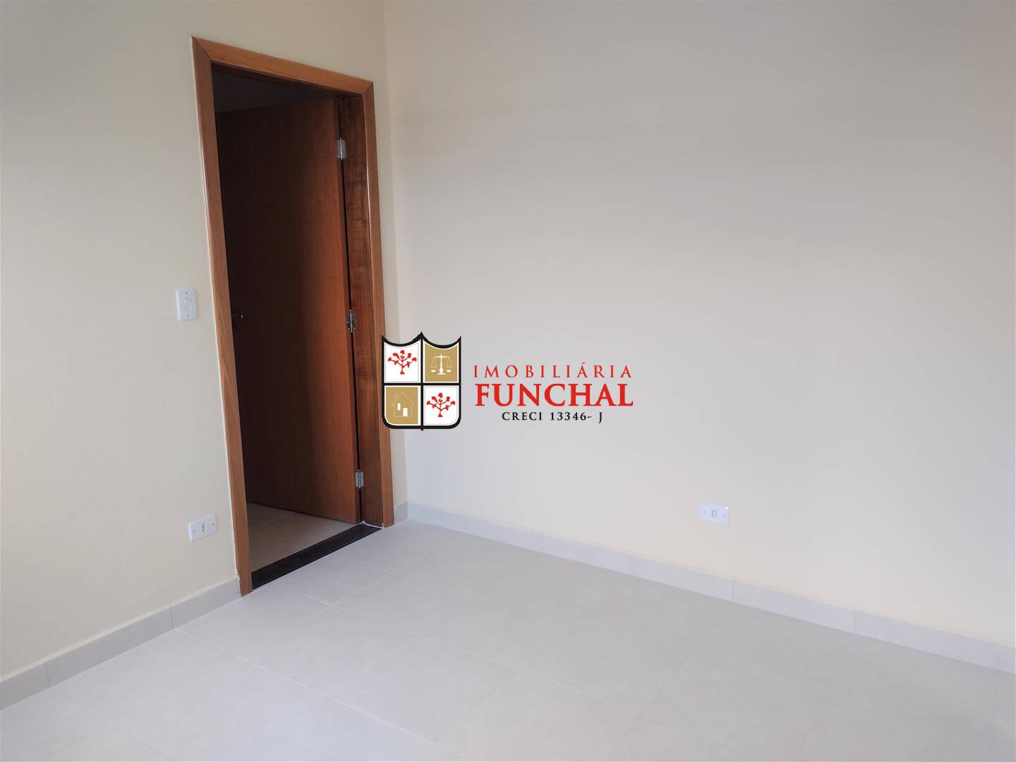 Casa para alugar com 1 quarto, 50m² - Foto 5
