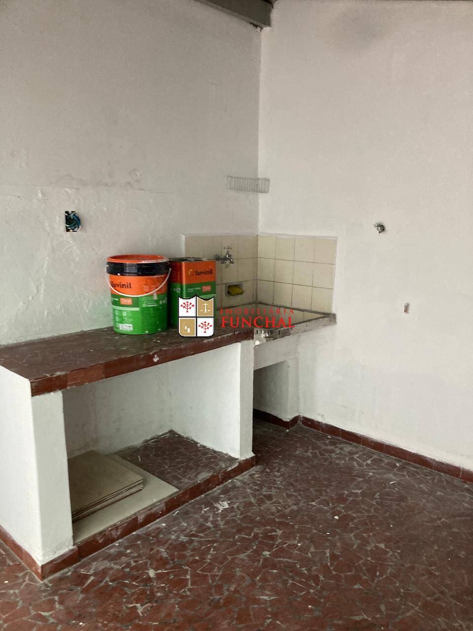 Casa para alugar com 2 quartos, 16m² - Foto 16