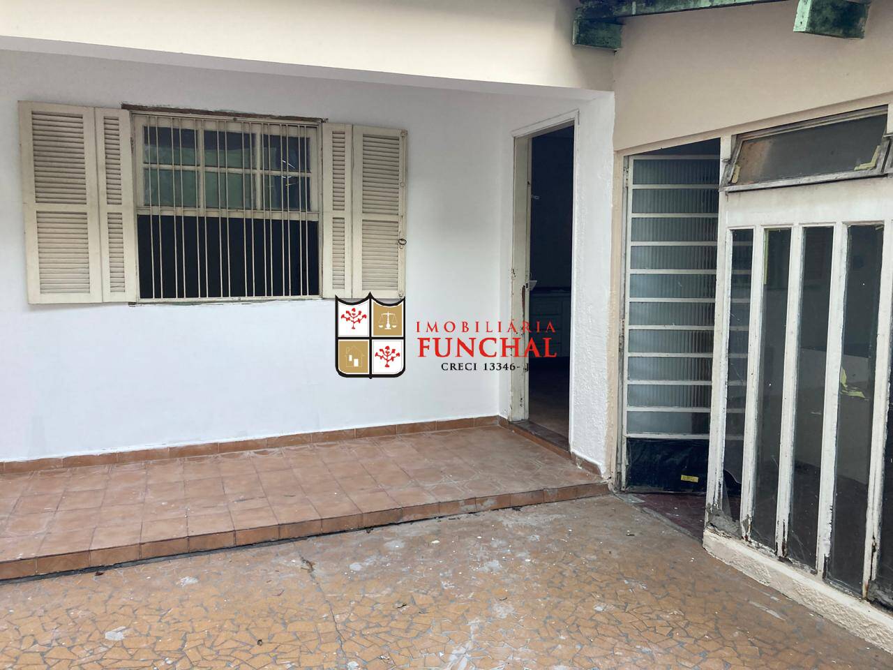 Casa para alugar com 2 quartos, 16m² - Foto 18