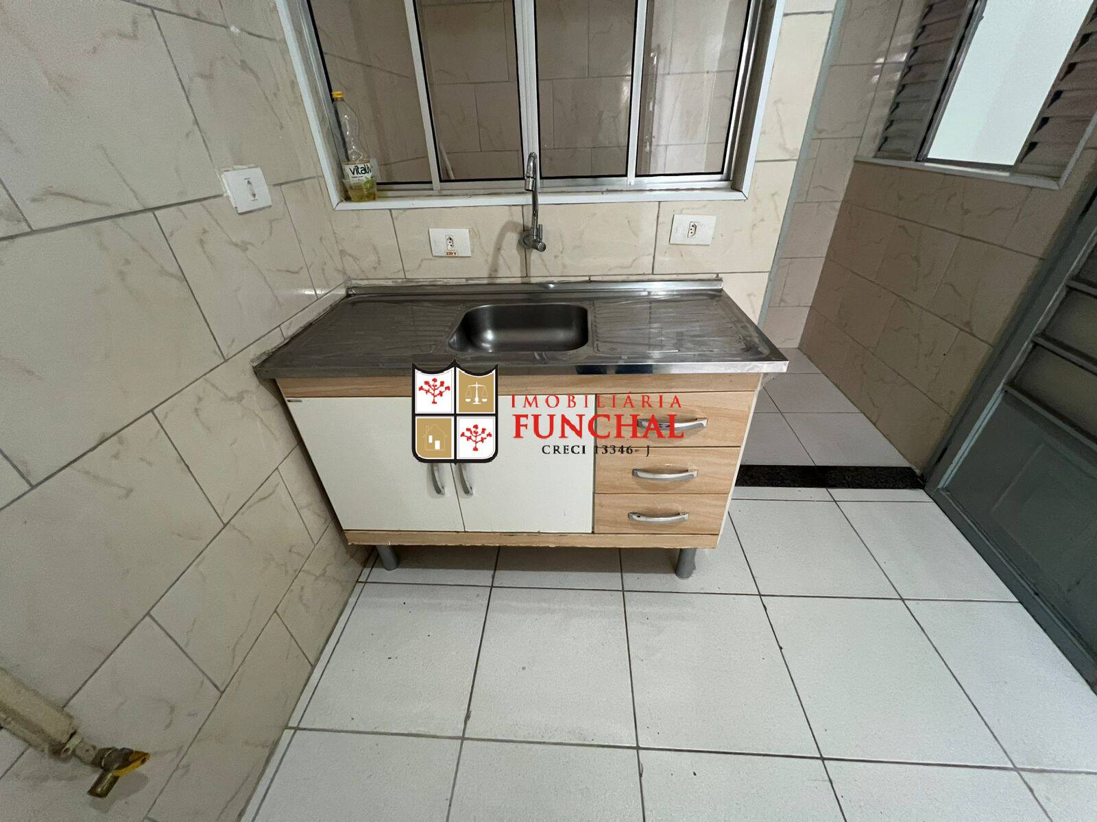Apartamento para alugar com 2 quartos, 50m² - Foto 6