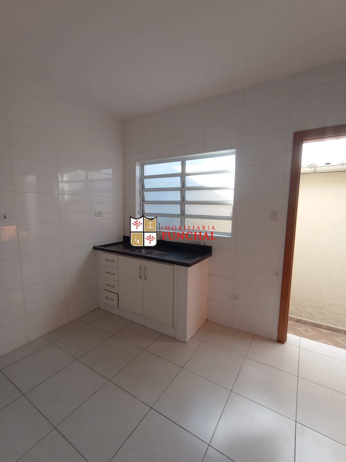 Casa, 1 quarto, 35 m² - Foto 1